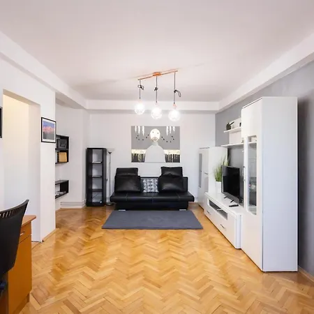 Central Apartment Targu Mures Exterior photo