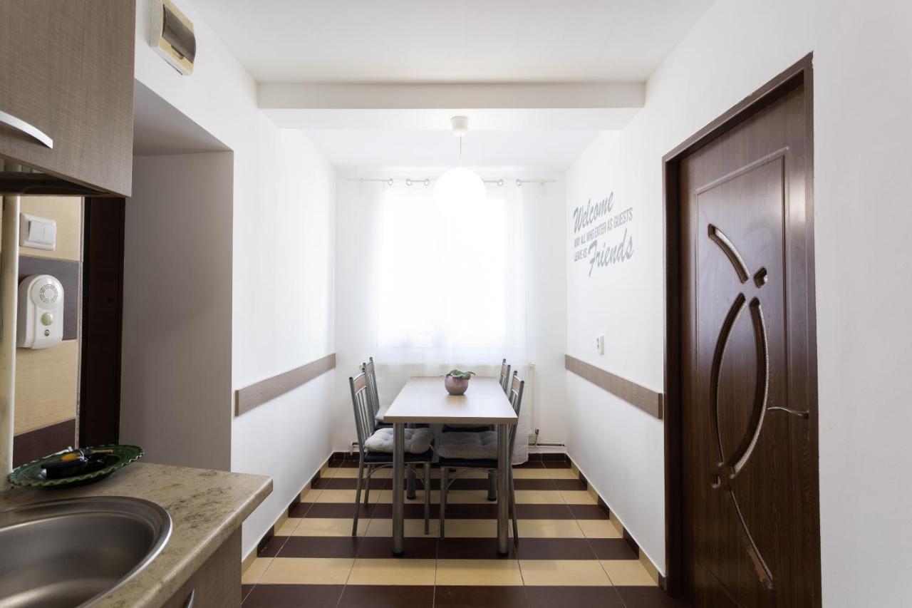 Central Apartment Targu Mures Apartment